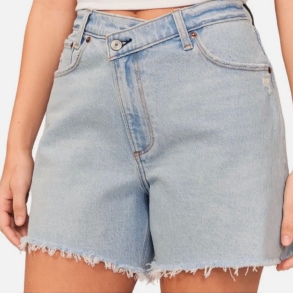 Abercrombie Curve Love High Rise Dad Shorts